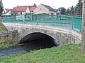 Straßenbrücke