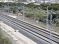 Vías cerca de la estación de trenes de Valdelagrana, El Puerto de Santa María, Cádiz, España.