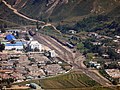 上空から見た南陽駅全景。咸北線は単線。