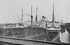 Los transatlánticos RMS Empress of France, RMS Empress of India y RMS Empress of Britain en 1926.