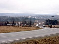 Route Eaton-Sawyerville (routes 210 et 253) près d'Eaton.