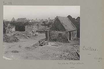 Les ruines de l'église en 1917.