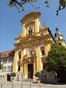 Stadtkirche (Frontansicht)