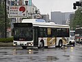 日の丸自動車興業「メトロリンク日本橋」日野ブルーリボンシティハイブリッド(6/1)