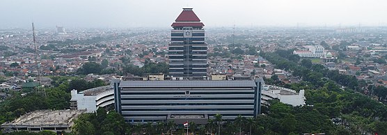 Jakarta Timur merupakan kabupaten/kota terbesar di DKI Jakarta