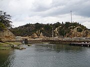 屏風島（左）と喜兵衛島（右）