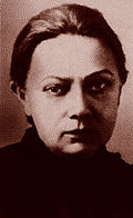 Eşi Nadejda Krupskaya