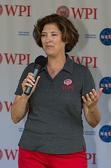 Laurie Leshin in 2015.jpg