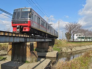 南宿 - 須賀間の第7避溢橋を渡る3150系