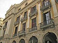 Edifici d'habitatges pl. Reial, 1 (Barcelona)