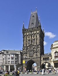 http://upload.wikimedia.org/wikipedia/commons/thumb/4/47/Prag_Pulverturm.jpg/200px-Prag_Pulverturm.jpg