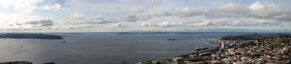 Stretajo Puget Sound e partal imajo pri Seattle.