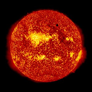 تصویر گذر ناهید گرفته شده توسط رصدخانه دینامیک خورشیدی ناسا