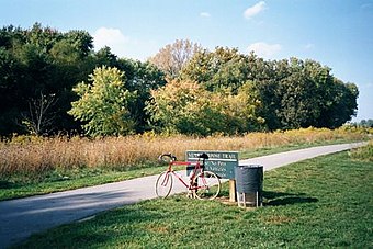 My bike along the banks of Alum Creek in central Ohio