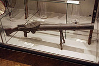 ルイス軽機関銃
