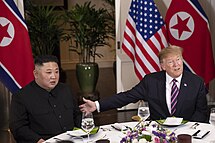 Trump e Kim participam no jantar no primeiro dia da cúpula