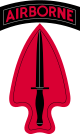 Emblema dell'esercito americano con pugnale.