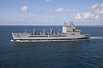 Miniatura para USNS Earl Warren (T-AO-207)