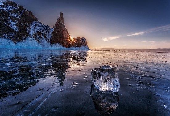 238. Байкальский лёд на острове Ольхон, Прибайкальский национальный парк Автор — Shsv382