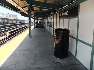 18th Avenue (West End) - Platforms.JPG