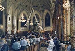 Intérieur de l'église paroissiale, 1999