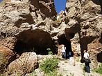 Photowalk in the residential caves of Goris