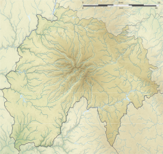 Mapa konturowa Cantal, po lewej nieco na dole znajduje się punkt z opisem „Aurillac”