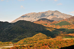 鬼女台より望む大山。