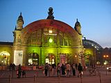 30. KW Hauptbahnhof Frankfurt am Main bei Nacht