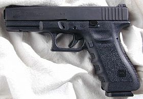 280px-Glock_17.JPG