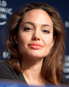 Angelina Jolie (2005)