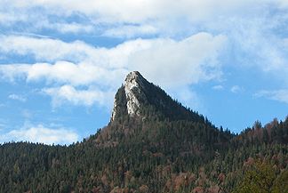 Der Leonhardstein westlich von Kreuth