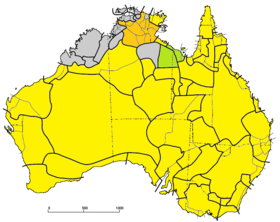 Pama-nyuganské jazyky vyznačeny žlutě na mapě Austrálie