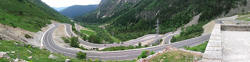 Carretera C-28 des del santuari de la Mare de Déu de les Ares