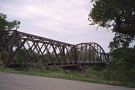 Puente ferroviario (1893) sobre el río Republican al NE de Concordia (Kansas)