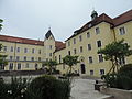 Ehemaliges Schloss, seit 1860 Pflegeanstalt