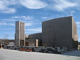 Viks kyrka i Helsingfors i stadsdelen Vik. Maj 2007