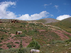 Abandoned mine shack near the Continental Divide Trail.