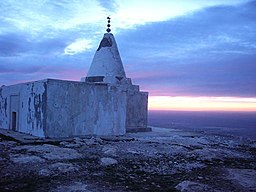 Jezidiskt tempel i Sinjarbergen, 2004.