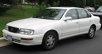 Toyota Avalon XX10 (1994–99)