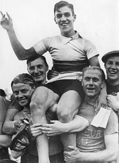 1936 in Zürich wurde Arie van Vliet erstmals Weltmeister im Sprint der Amateure