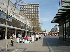 Basildon Precinct - geograph.org.uk - 261332.jpg