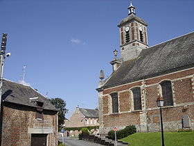 Église Saint-Rémy et centre du village