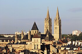 Tourioù-iliz Caen (gwelet deus ar c'hastell)