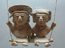 Fraternal love (Prehispanic sculpture from 250 to 900 CE, of Huastec origin). Museum of Anthropology in Xalapa, Veracruz, Mexico Columpio Veracruz 059.jpg