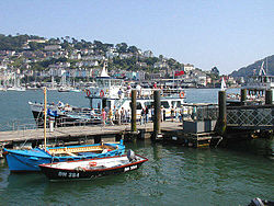 Dartmouth.boats.750pix.jpg