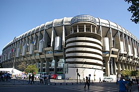 http://upload.wikimedia.org/wikipedia/commons/thumb/4/49/Estadio_Santiago_Bernabeu_-_vista_exterior.jpg/280px-Estadio_Santiago_Bernabeu_-_vista_exterior.jpg