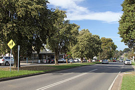 Flinders Main Street, Flinders, Vic, jron, 12.04.2013.jpg