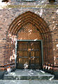Hellig Kors Kirke. Entrance in transcept, exterior