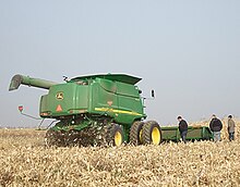 John Deere Combine in Russia.jpg